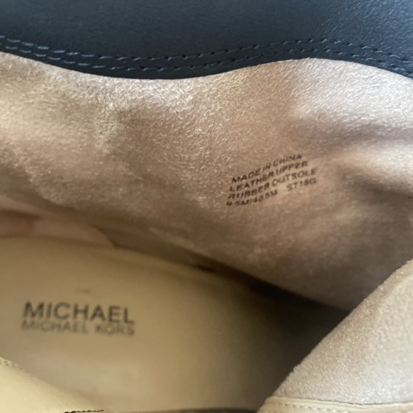 Michael Kors Black Suede Arabella Ankle Boots Zip Booties Studded Heels Size 9.5 - Picture 5 of 14